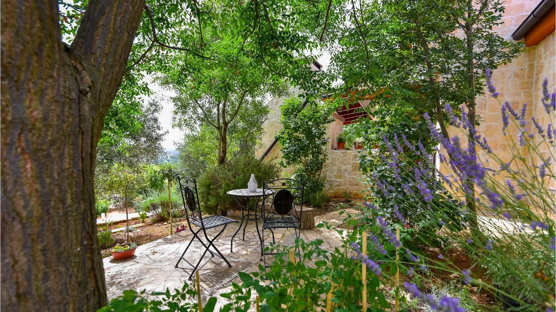 בית נופש Awesome Home In Pridraga With Wifi